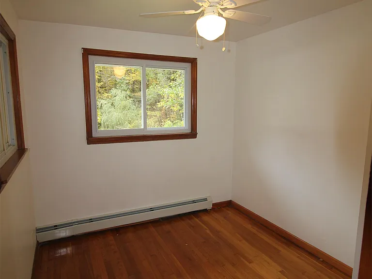 275 Foordmore Rd #1A — Photo 9