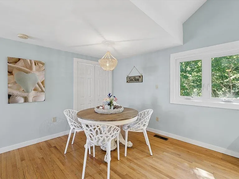 31 Perkins Rd — Photo 11