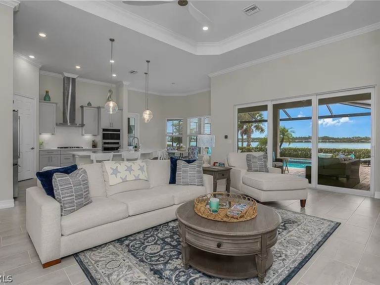 14870 Blue Bay Cir — Photo 11