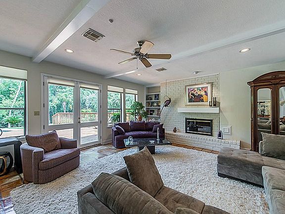 5th image of 1226 Heathwood Dr