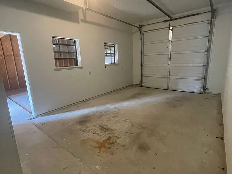1375 Canyon Trce #B — Photo 26