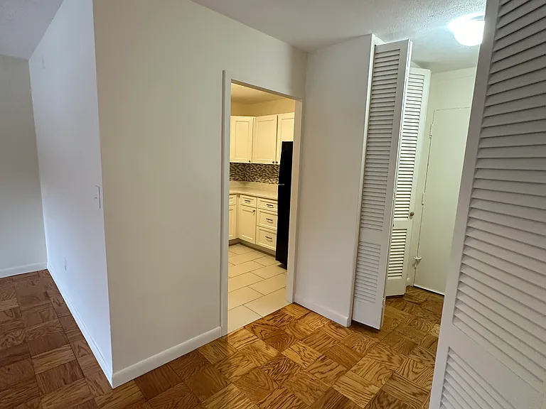 77 Monmouth St #714 — Photo 16