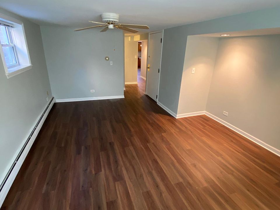 spacious living room