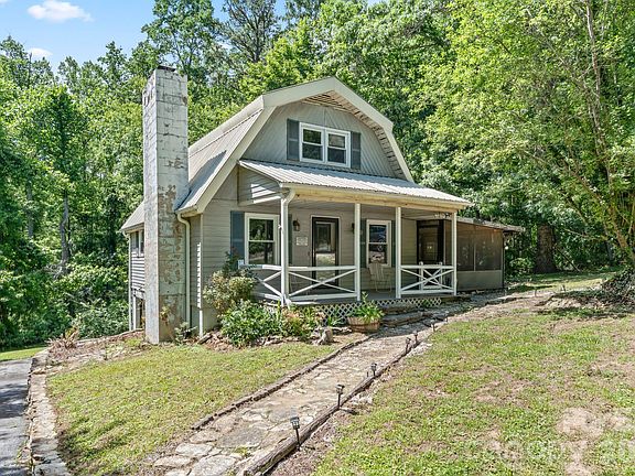 3rd image of 177 E Poplar Dr