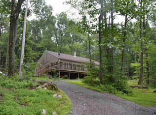 110 Two Ring Rd, Aspers, PA 17304