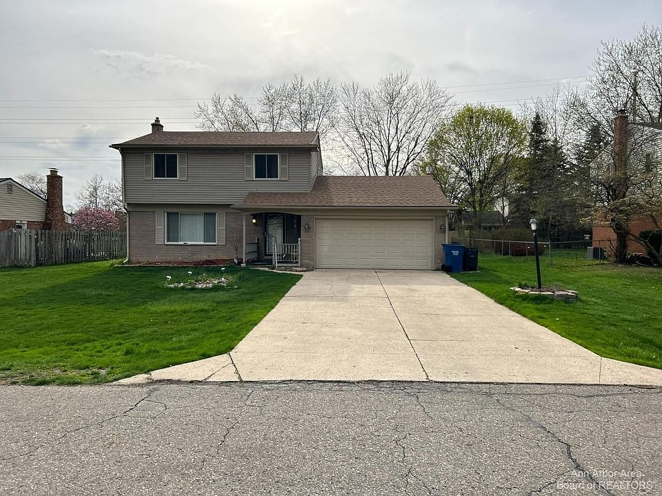 1st image of 3742 Cloverlawn Ave