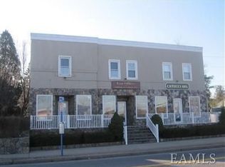 1996 E Main St, Mohegan Lake, NY 10547