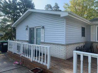 1608 Fix Rd, Grand Island, NY 14072