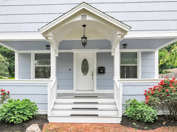 35 Noble Avenue, Milford, CT 06460