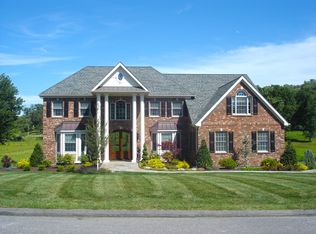 155 Pinesbridge Rd, Katonah, NY 10536