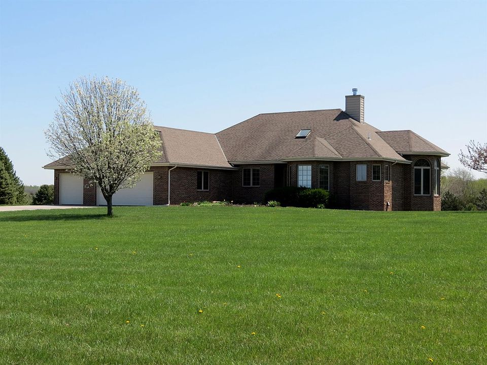 1st image of 10400 Cromwell Dr