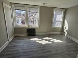 213 Ferry St #3F, New Haven, CT 06513