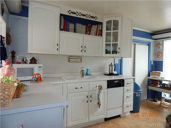 2nd image of 8360 Laughlin Dr