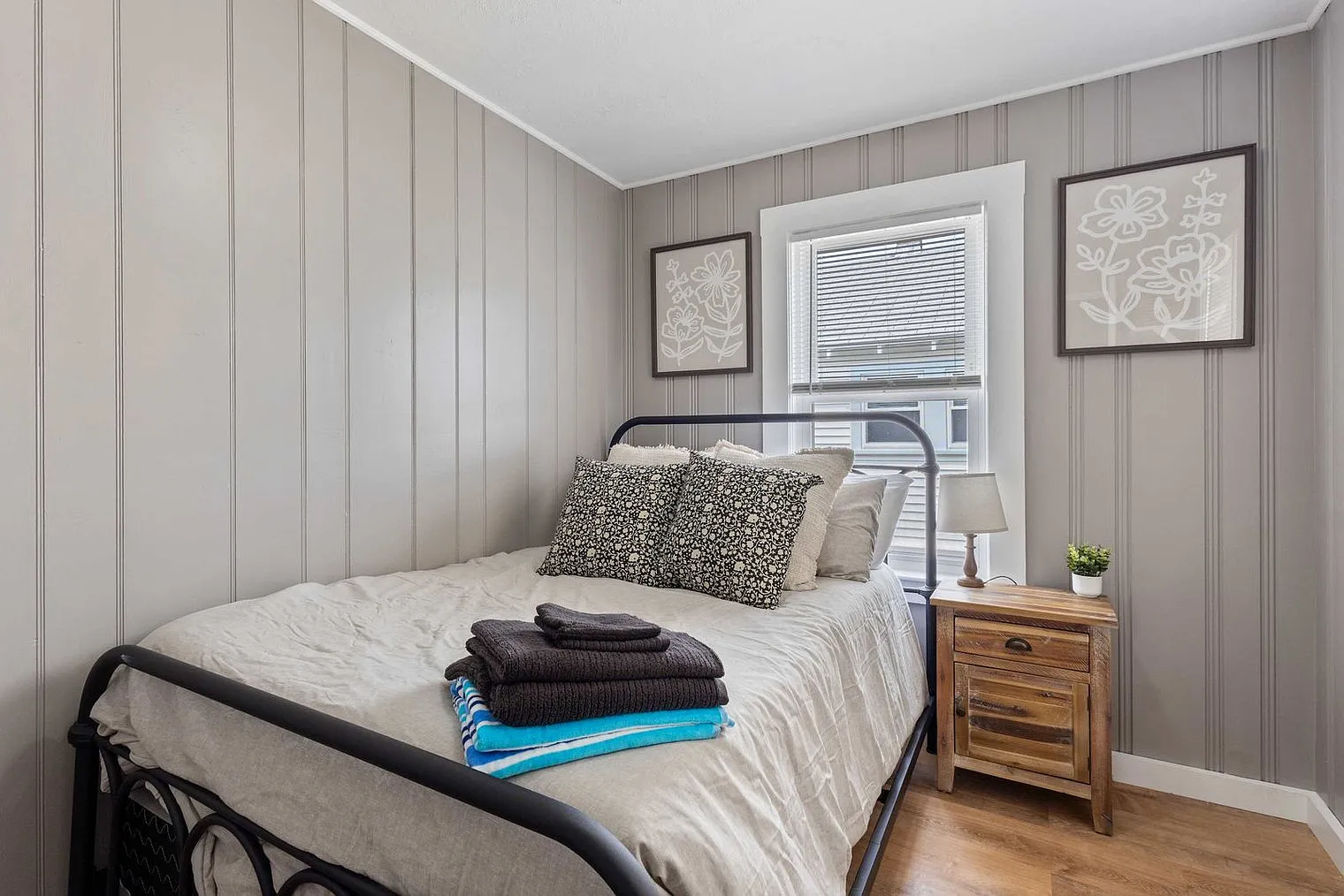 3 bed, 1.0 bath, 645 sqft, $6,950 — Photo 4