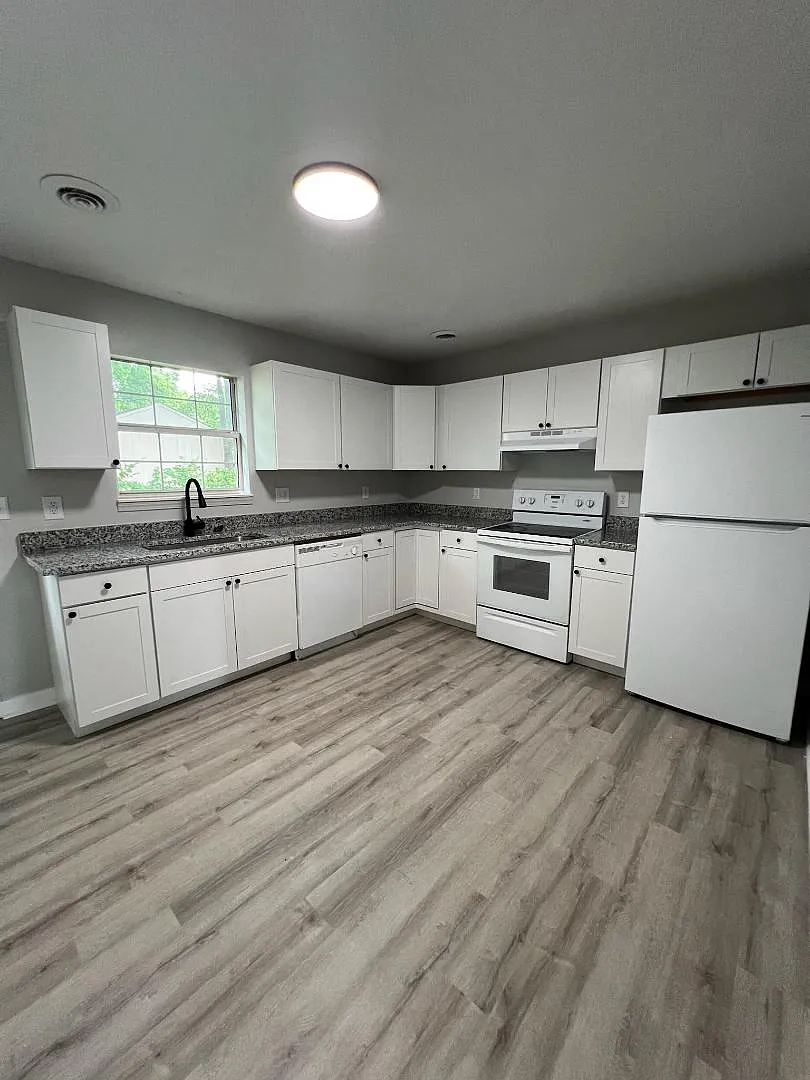 1312 George Ave — Photo 1