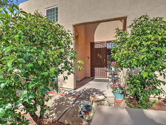 5th image of 3377 N Apache Plume Ct