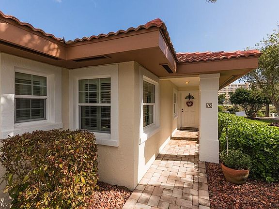 2nd image of 10 San Pedro Ct