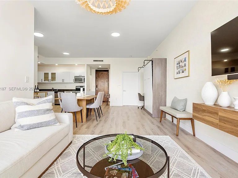 3250 Grand Ave #507 — Photo 11