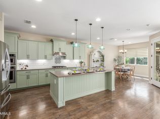 2946 W Amber Sun Dr, Phoenix, AZ 85085