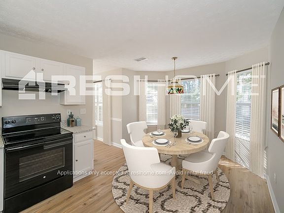 3rd image of 505 Gardinia Dr