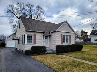 83 Allen St, North Tonawanda, NY 14120