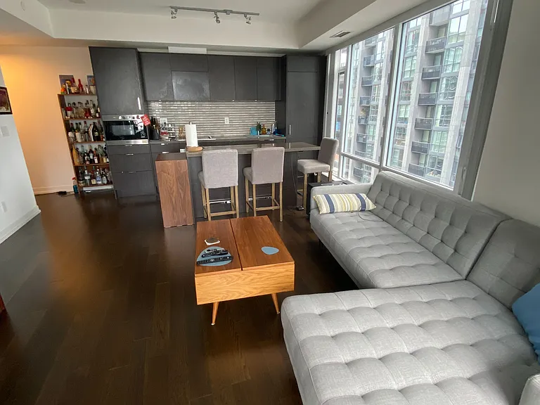 21 Widmer St #2509 — Photo 4