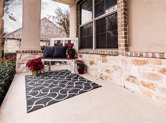 5th image of 8016 Choctaw Ln