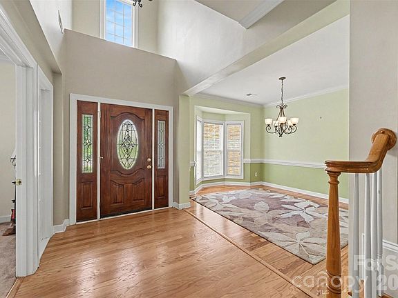 4th image of 503 Geary St NW