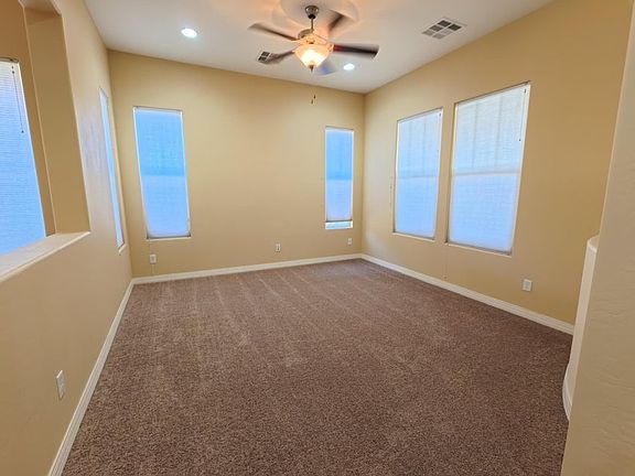 4th image of 3742 E Comstock Dr