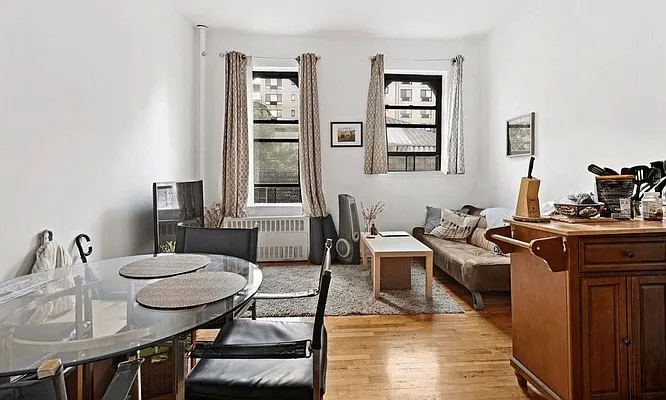 Rented by Compass | media 14