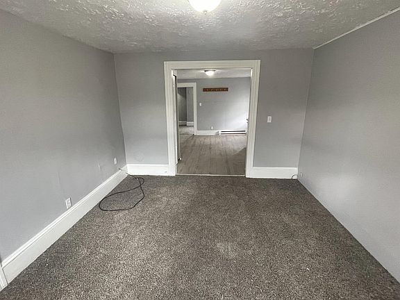 5th image of 7408 Wentworth Ave #2