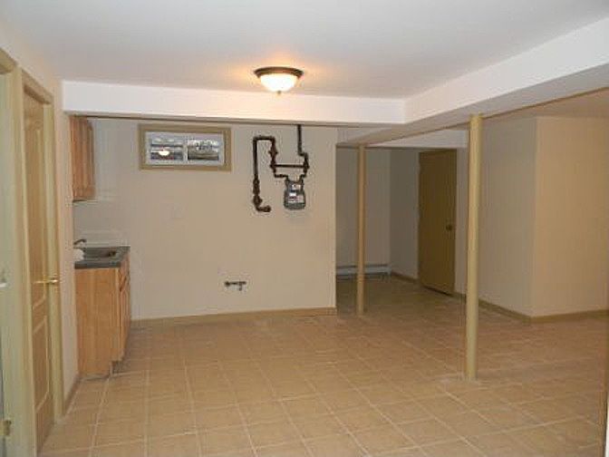 2nd image of 11443 165th St