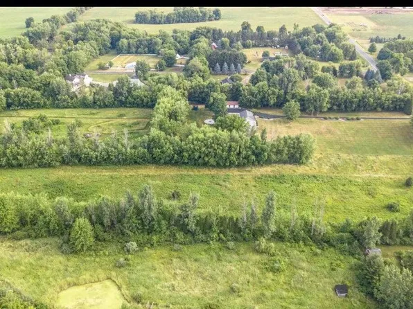 8959 Kraft Ave SE, Caledonia, MI 49316