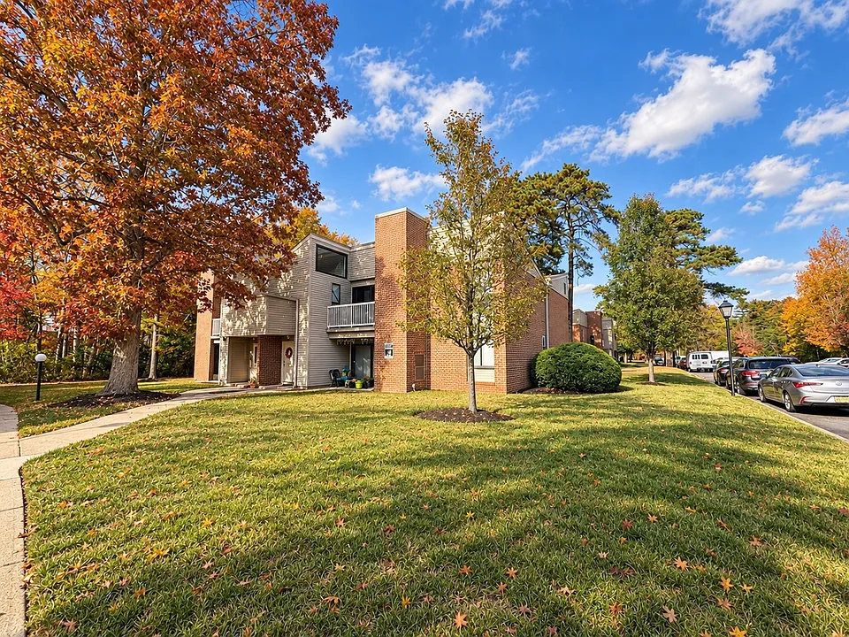 504 Meadowbrook Dr