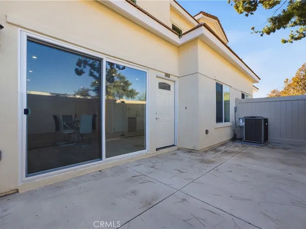 1204 S San Antonio Ave, Pomona, CA 91766