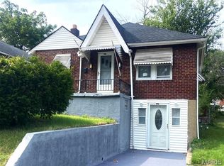 3101 Gary Dr, Saint Louis, MO 63121