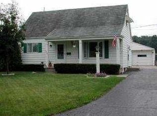 2033 Oldham Dr, Toledo, OH 43613