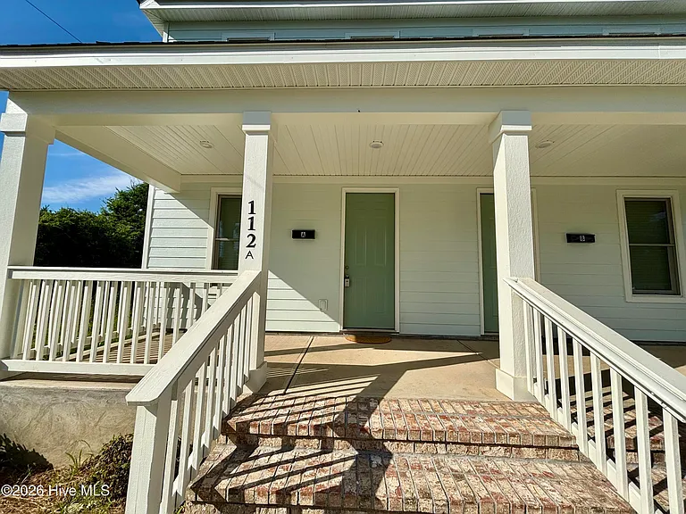 112 Telfair St #A — Photo 4