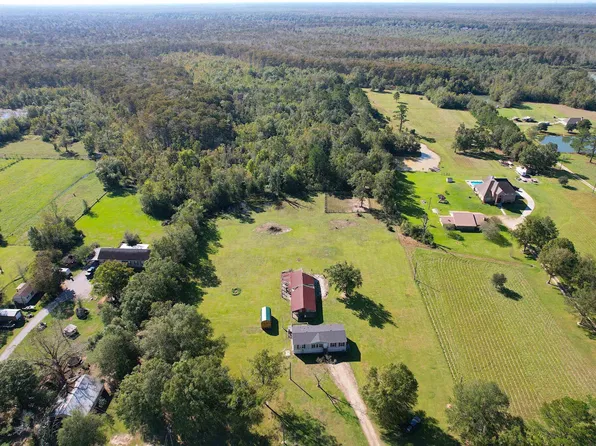 19430 Avants Rd, Denham Springs, LA 70449