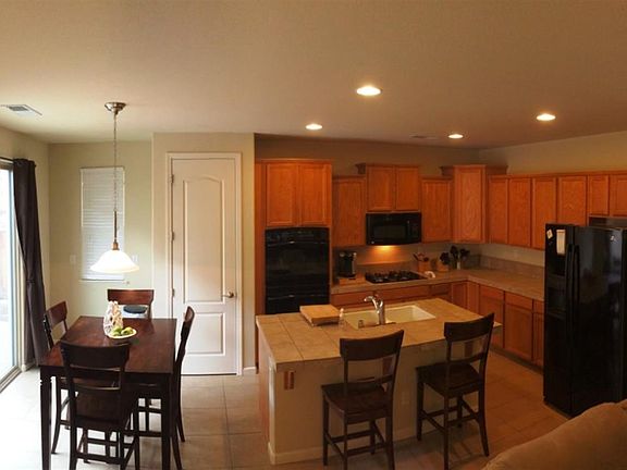 3rd image of 3958 White Oak Ln