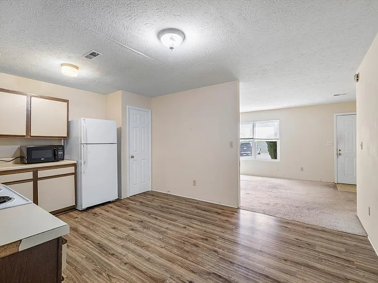 151 Clover Valley Cir — Photo 10