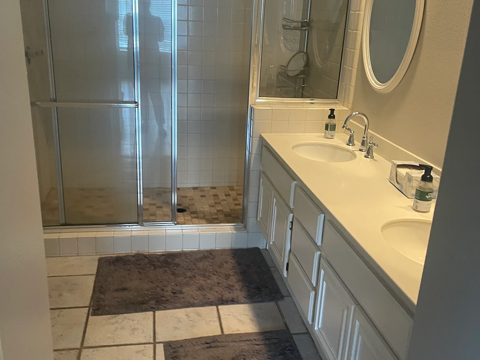 2 bed, 1.5 bath, 737 sqft, $3,500 — Photo 3