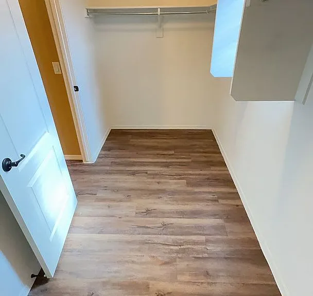 3458 E Merrill Ave — Photo 28