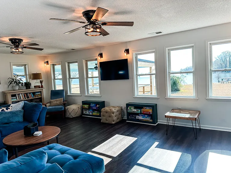 1221 Longpoint Rd — Photo 42