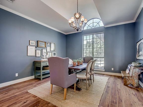 4th image of 4101 Aspen Ln