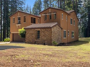 220 Hillary Hts, Boulder Creek, CA 95006