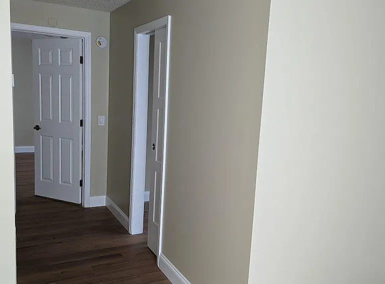 1693 2nd Ave N #4 — Photo 3