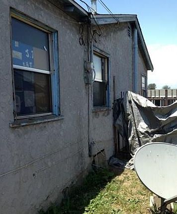 4th image of 340 E 131st St