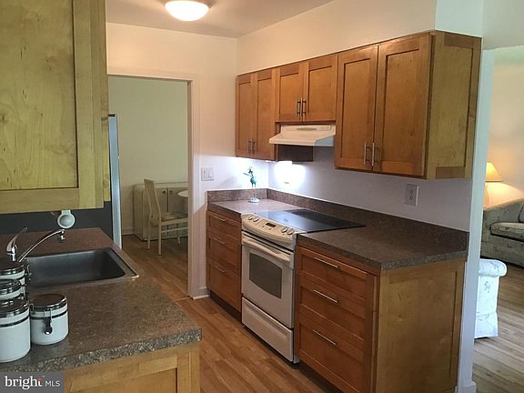 5th image of 15311 Pine Orchard Dr #87-1H