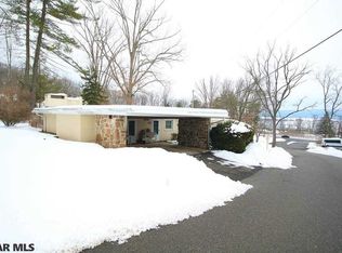 140 Timberwood Trl, Centre Hall, PA
